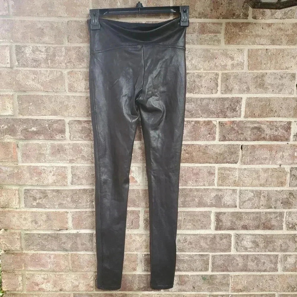 Spanx Black Legging Size S/P - Picture 2 of 3